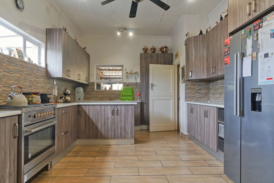 3 Bedroom Property for Sale in Highgate Eastern Cape